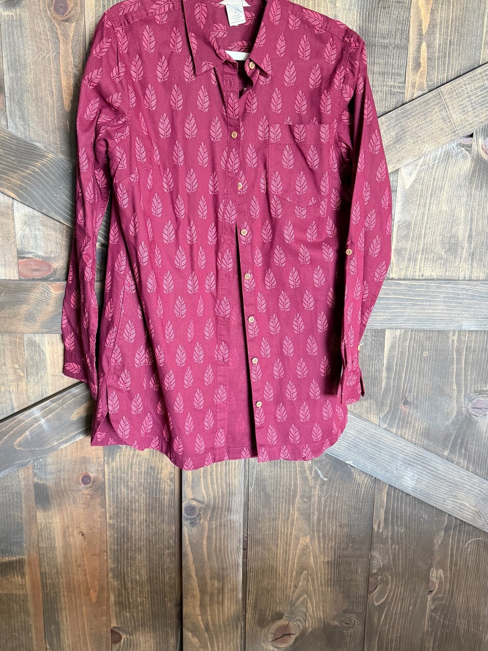 Duluth Trading Co Burgundy Leaf-Print Button-Down Shirt